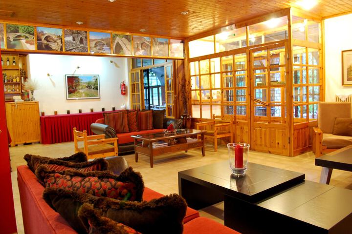 Hotel Interior 6 of 58