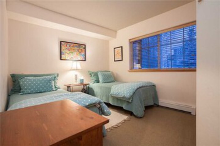 Room 19 of 22