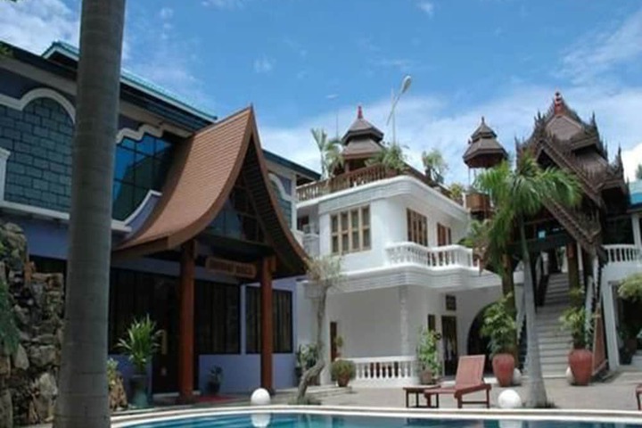 Hotel 15 of 16