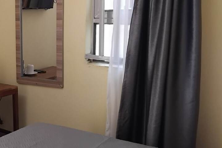 Room 11 of 22