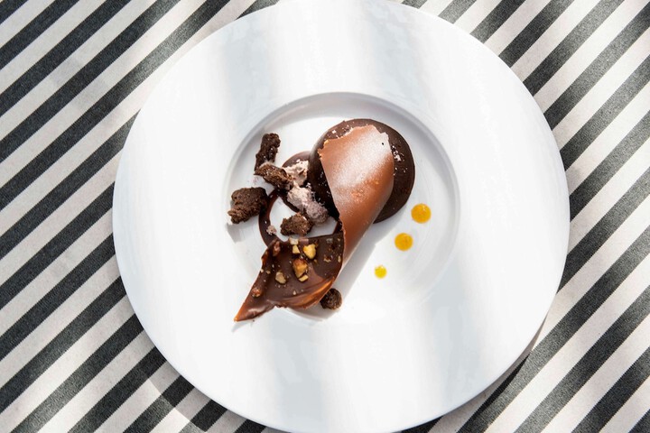 Dining 64 of 148