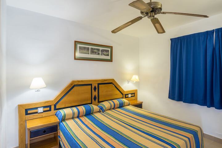 Room 4 of 43
