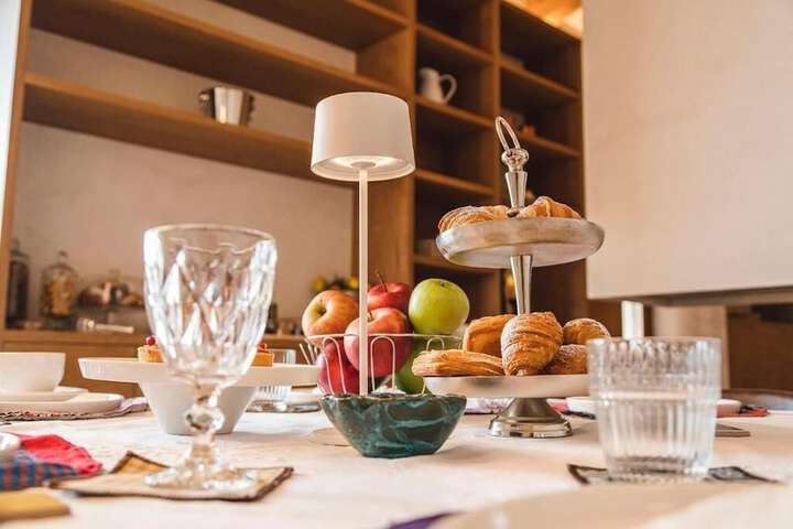 Breakfast/Coffee Service 50 of 52