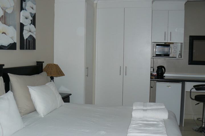 Room 26 of 119
