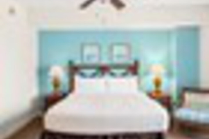 Room 5 of 444