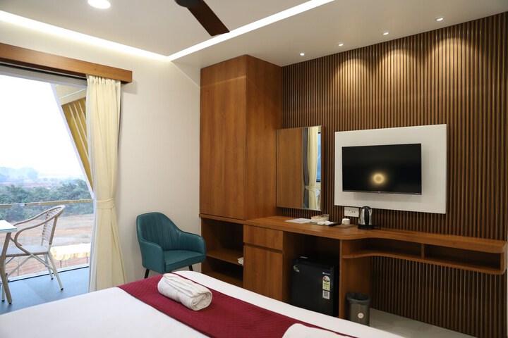 Room 16 of 41