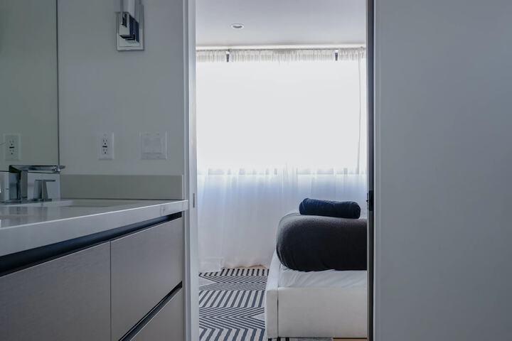 Room 66 of 123