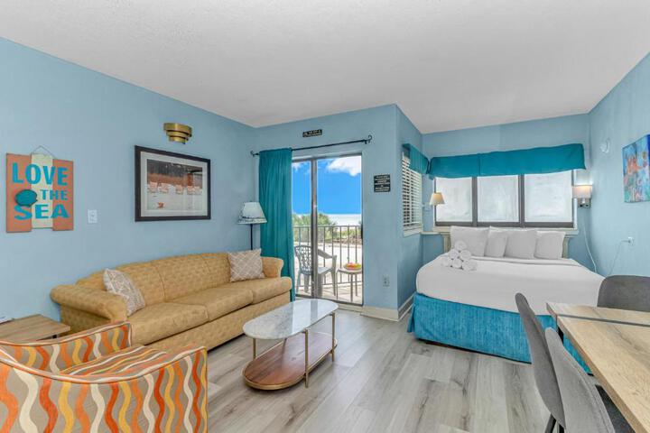 The Palace 105 in Myrtle Beach, SC