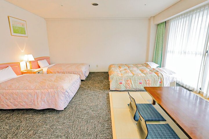 Room 14 of 126