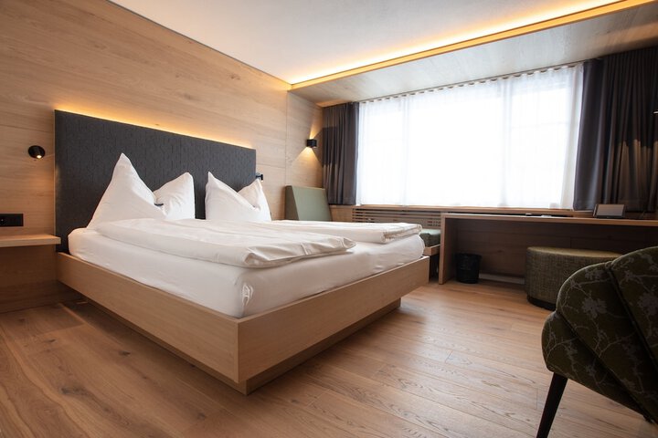 Room 19 of 112