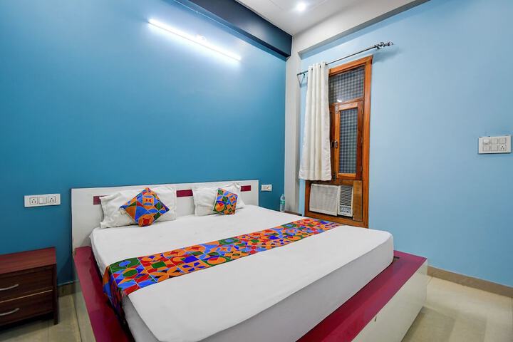 Room 20 of 27