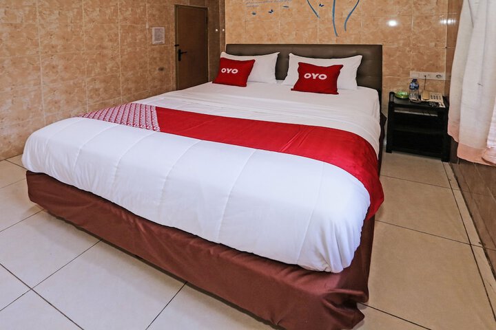 Room 14 of 23