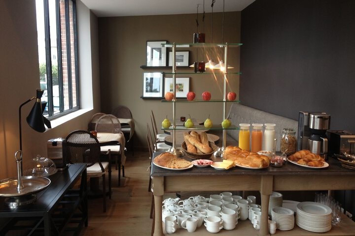 Breakfast/Coffee Service 29 of 44