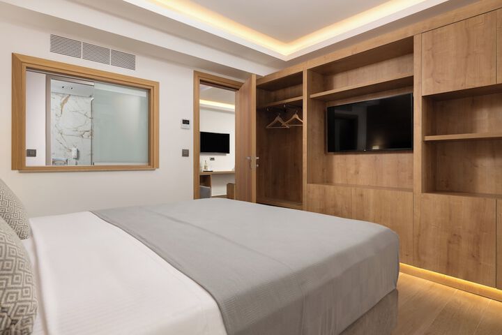 Room 26 of 59