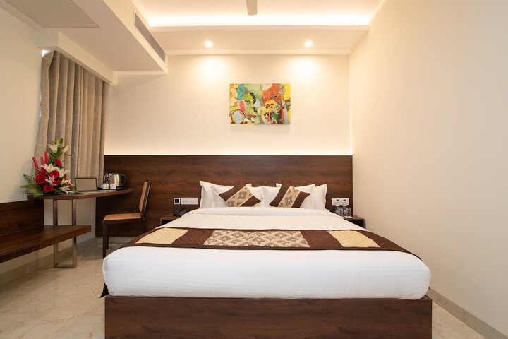 Room 20 of 77