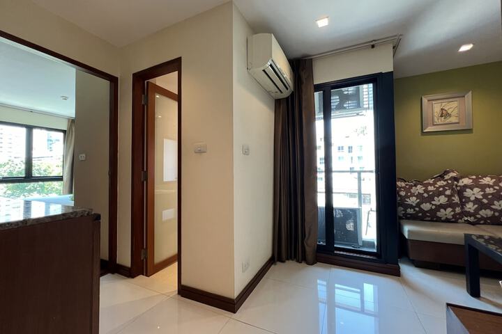 Room 8 of 62