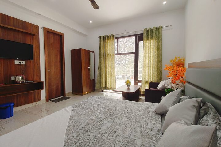 Room 15 of 23