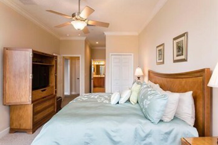 Room 42 of 46