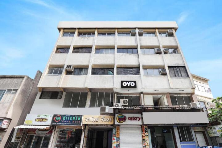 Hotel O Ravi Palace