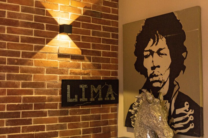Room 15 of 99