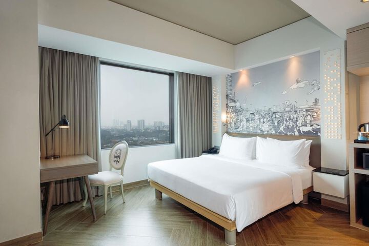 Room 21 of 98