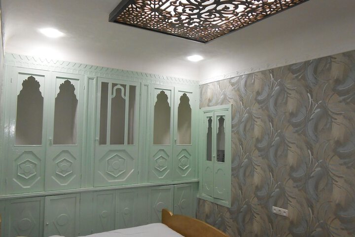 Room 13 of 41