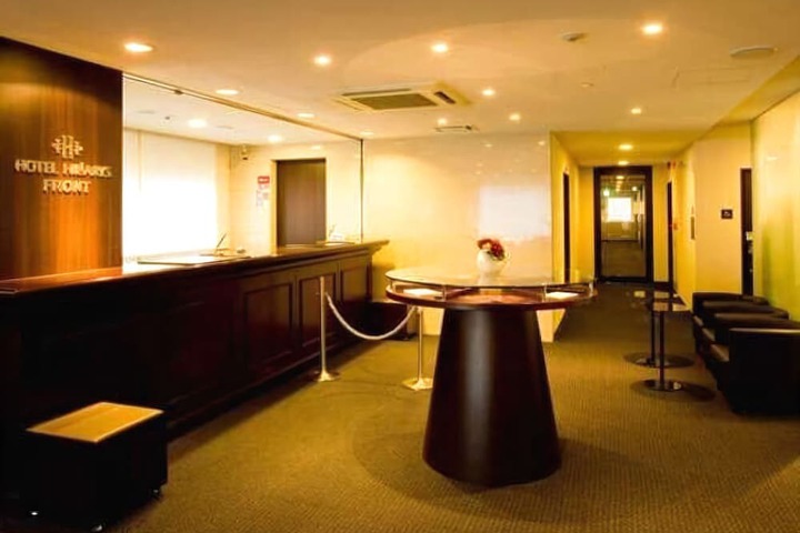 Guest Lobby
