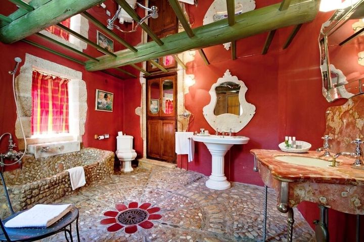 Clean Restrooms