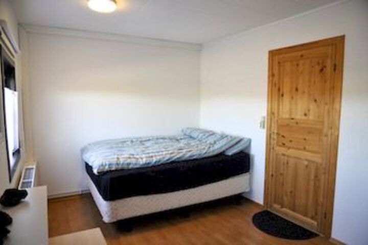 Room 14 of 42