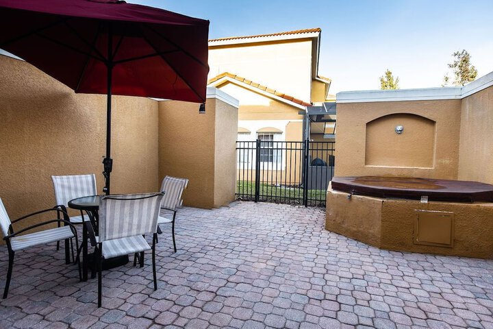 Terrace/Patio 12 of 22