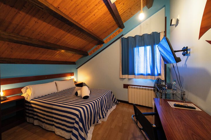 Room 16 of 134