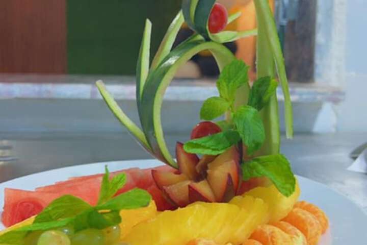 Dining 44 of 61