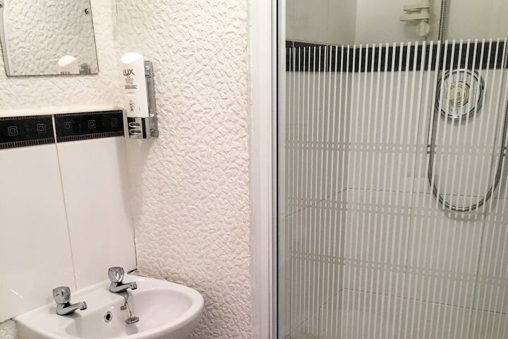 Room 47 of 65