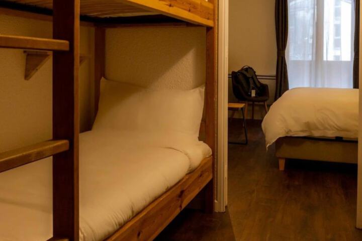 Room 7 of 57
