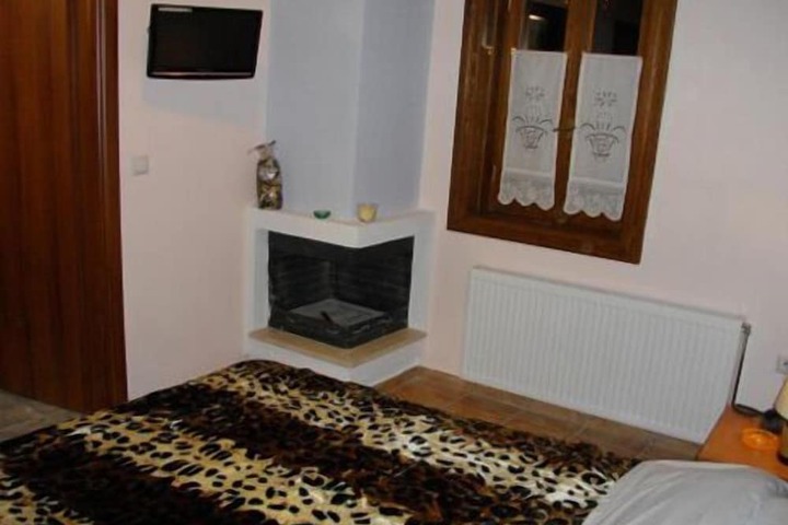 Room 3 of 30