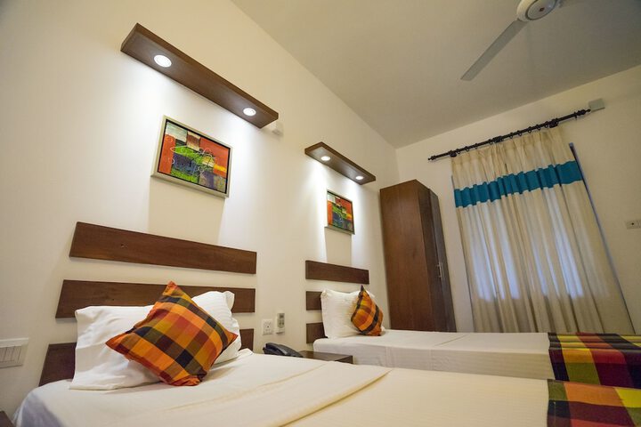 Room 14 of 65