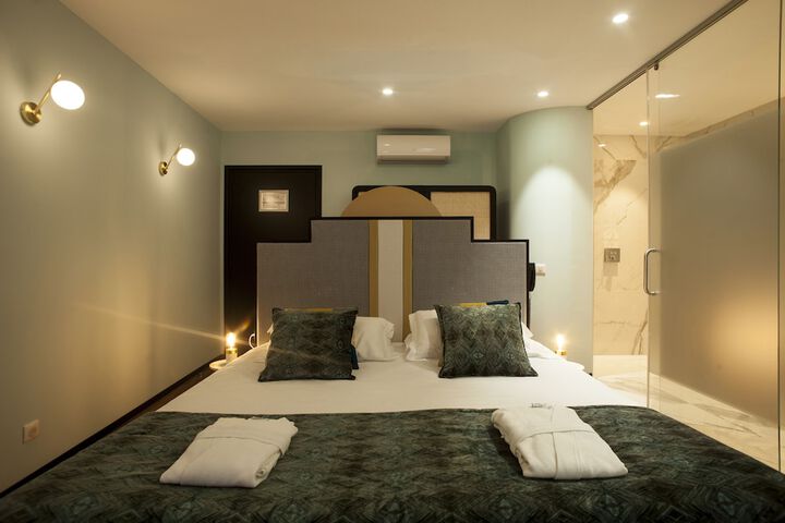 Room 21 of 89