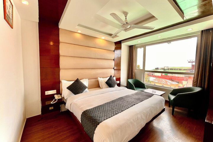 Room 18 of 55