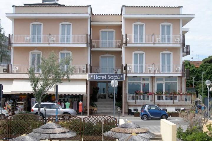 Hotel 50 of 55