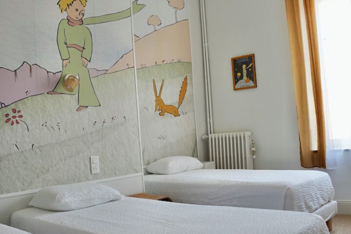 Room 48 of 98