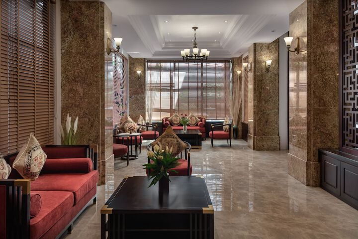 Hotel Interior 4 of 43