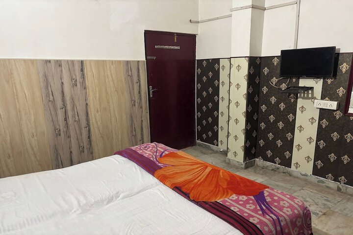 Room 18 of 39