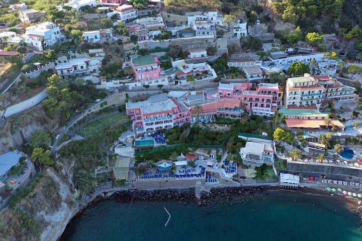 Hotel Casa Rosa Sea &  Spa in Serrara Fontana