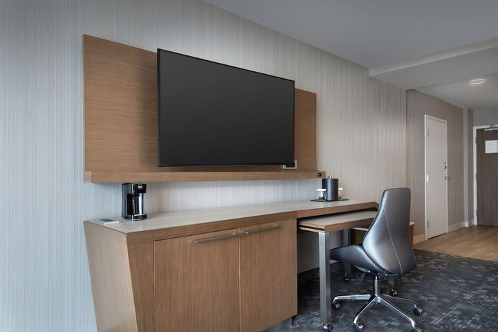 Room 12 of 41