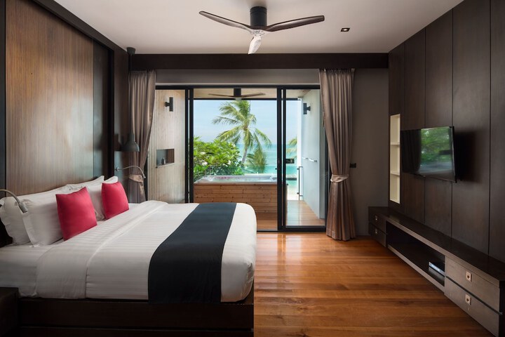 Room 15 of 92