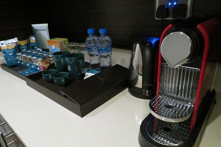 Guest room