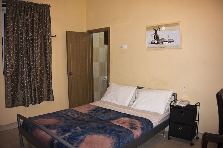 Room 8 of 56