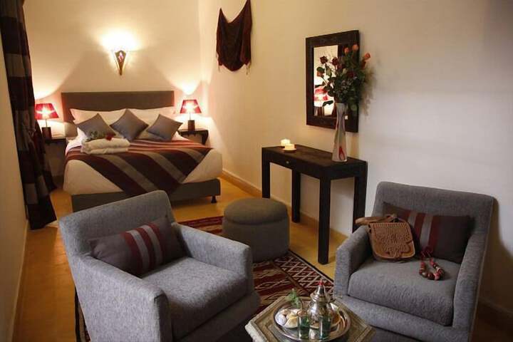 Room 10 of 26