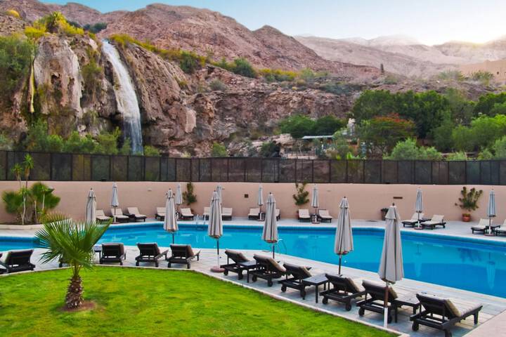 Pool Hotel