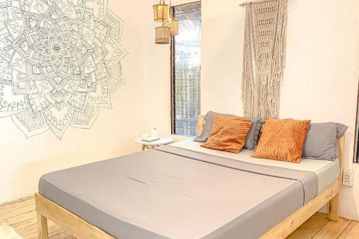 Room 3 of 24